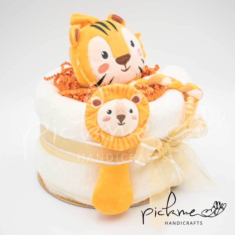 diapercake τουρτοπάνα για αγόρι μονοόροφη λιονταράκια διαγώνια όψη