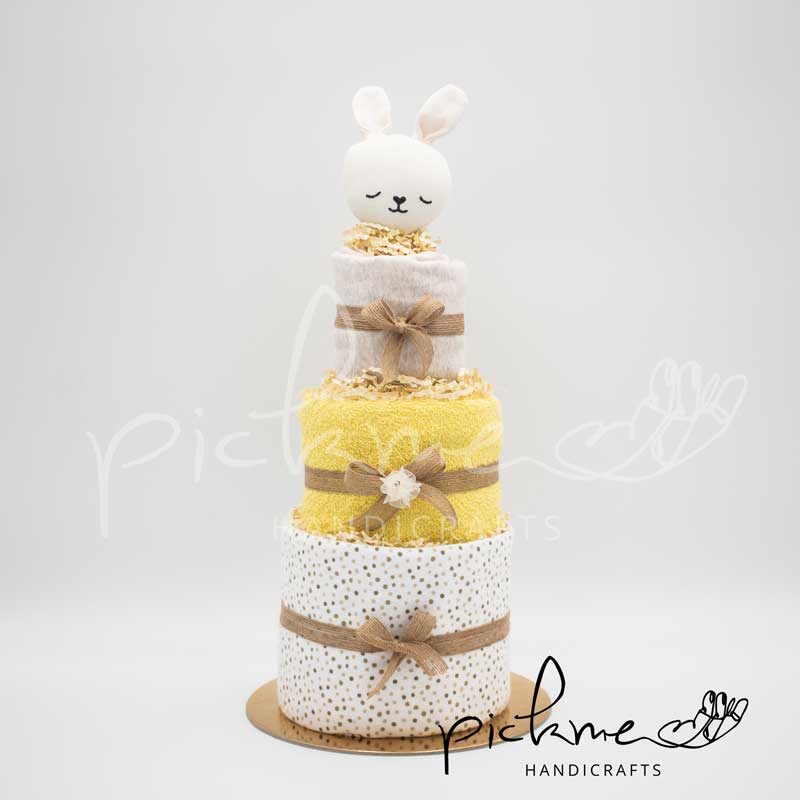 diapercake τριόροφη τουρτοπάνα unisex κίτρινο εκρού λαγουδάκι μπροστινή όψη