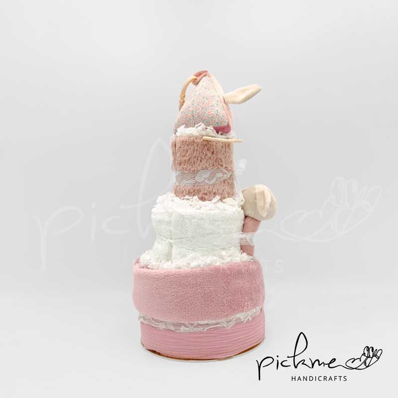 diapercake τουρτοπάνα για κορίτσι τριόροφη ροζ λαγουδάκια δεξιά
